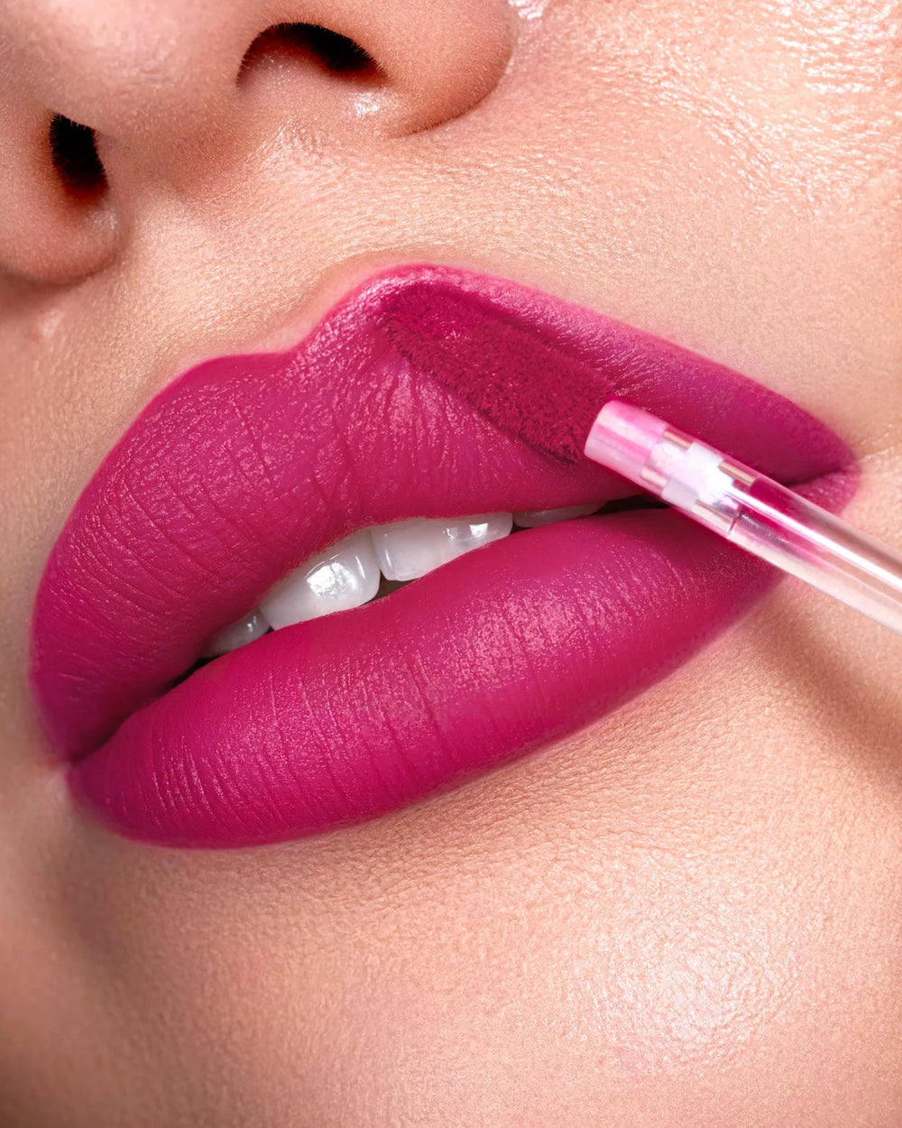 Astra CLOUD THERAPY LIP MOUSSE - Rossetto Liquido, Finish Soft Mat 05